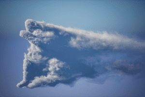 Unreal Engine – Clouds Generator Niagara Fluids UE10525